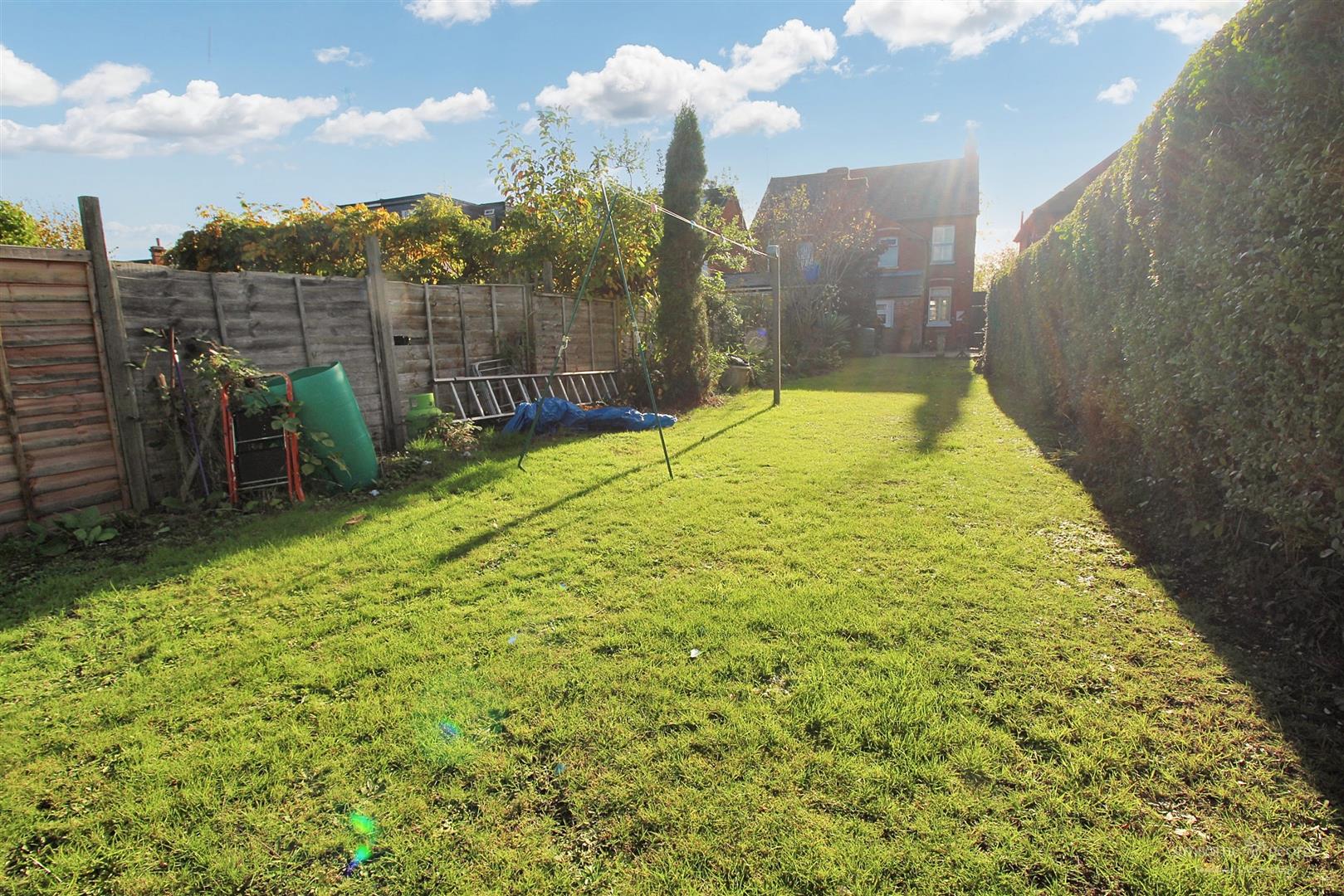 Recreation Road, Tilehurst, Reading
